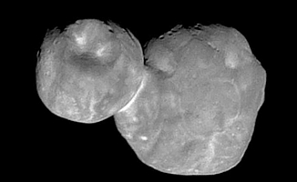 Pluto'nun Buzlu Kısmı Okyanusmu?