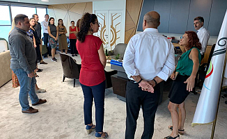 Belediye Başkanının Odasından Böcek Çıktı