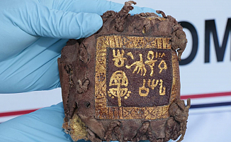 Roma Dönemine ait Altın Yazmalar Ele Geçirildi