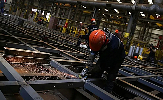 Türkiye Ekonomisi 1,5 Daralma Geçirdi