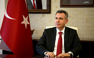Ağrı Valisi Elban’ın 29 Ekim Cumhuriyet Bayramı Kutlama Mesajı