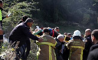 Otomobil 30 Metrelik Uçuruma Uçtu!