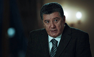 Ünlü Oyuncu'dan Yasa Boğan Haber!