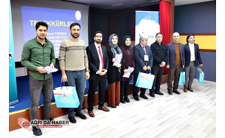 Ağrı'da "Öğretmen Eli" projesi Konferansı Düzenlendi