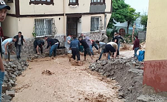 Bursa'da Sel Faciaya Neden Oldu!