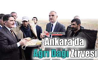 Ankara'da Ağrı Dağı Zirvesi Yapıldı