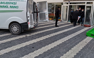 Rezidansta Kendini Asarak İntihar Etti!