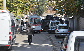 Diyarbakır'da İki Aile Birbirine Girdi!