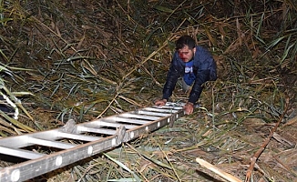 Ekiplere Geç Geldiklerini İddia Edip Küfür Etti