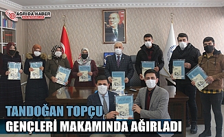 Ağrı İl Müftüsü Tandoğan Topçu Gençleri Makamında Ağırladı