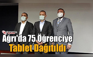 Ağrı'da 75 Öğrenciye Tablet Dağıtıldı