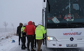 Konya'da Dehşet Kaza! 2 Otobüs Devrildi