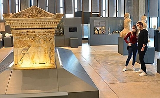 Kültür ve Turizm Bakanlığı: "Müzeler 18 Yaş Altına Ücretsiz"