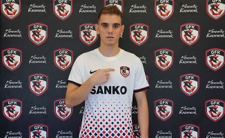 Berke Gürbüz Gaziantep 5 Yıllığına FK'da