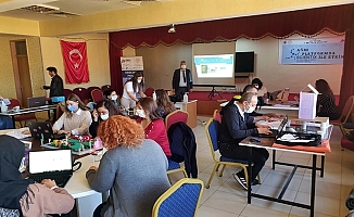 Ağrı'da Scientix STEM eğitimi başladı