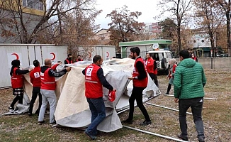 Ağrı Kızılay Şubesi, çadır kurma eğitimi verdi