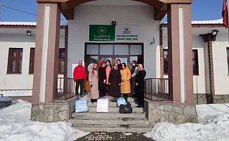 Ağrı'da “Hünerli Eller Sıcak Yüreklerde” projesi