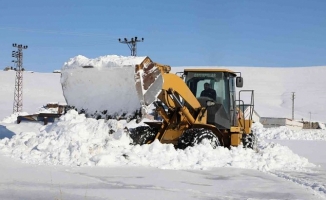Ağrı'da Kar Kaplanları seferber oldu!