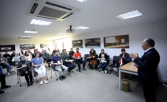AİÇÜ'de Erasmus Avrupa Dayanışma Programı proje yazma eğitimi düzenlendi