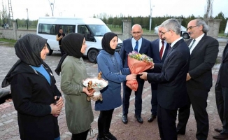 Milli Eğitim Bakan Yardımcısı Nazif Yılmaz Ağrı'ya geldi