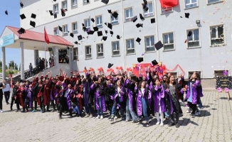 Ağrı'da 155 bin öğrenci karne aldı