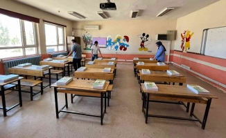 Ağrı'da okullar yeni eğitime hazırlıkları tamamlandı