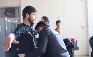 Ağrı'da düzensiz göçmenler ülkelerine gönderildi