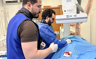 Ağrıda İlk Kez Beyin Anjiyografisi Başarıyla Gerçekleştirildi