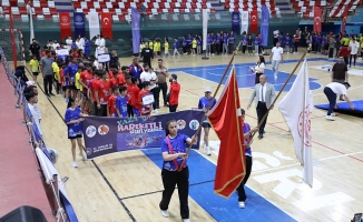 Ağrı’da GSB Yaz Spor Okulları kapılarını açtı: 24 branşta ücretsiz eğitim başladı