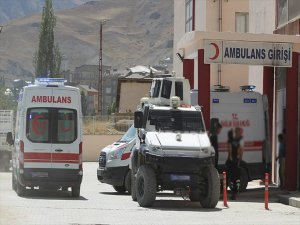 Pkk'lı Teröristler İşçilere Saldırdı: 3 Kişi Hayatını Kaybetti