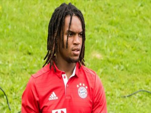 Swansea City, Renato Sanches'i Kadrosuna Kattı