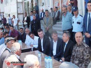 Ağrı Valisi Elban, Hamur'da