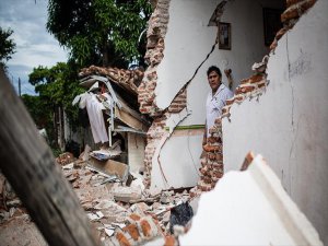 Meksika'daki Depremde Ölenlerin Sayısı 96'ya Çıktı