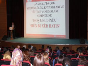 Hakkari'ye Atanan Öğretmenler Kürtçe Ders Alıyor
