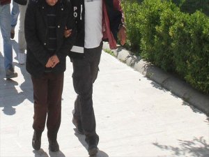 Çeşme'deki Kaçak Operasyonunda Fetö Zanlıları Yakalandı