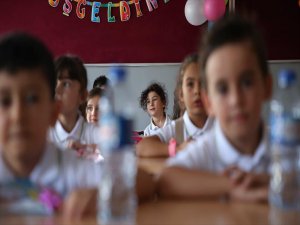 İstanbul Valiliğinden 'Okul Başlama Saati' Açıklaması