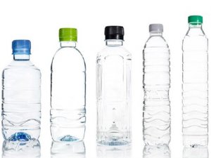 Sağlığınızı Düşünüyorsanız Plastik Şişelerden Uzak Durun