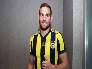 Fenerbahçeli Yıldız Oyuncu Janssen: Maç Kazanmaya Başlamamız Lazım