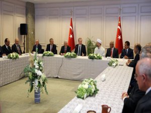 Cumhurbaşkanı Erdoğan Muharrem Ayı İftarlarına Katıldı