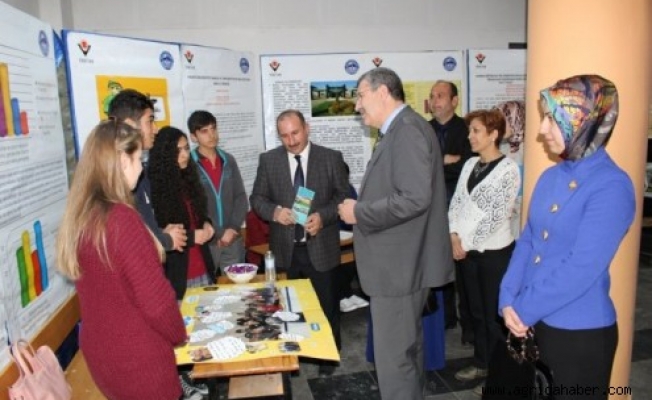Ağrıda Başarılı Öğrenciler Ödüllendirildi
