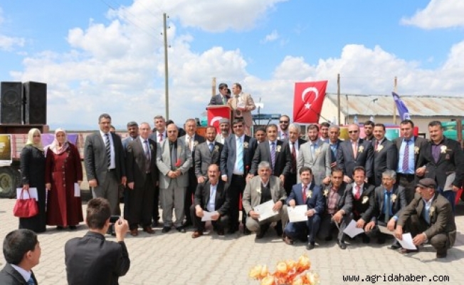 AŞKALE KÖYÜNDE KUTLU DOĞUM COŞKUSU