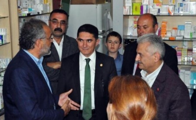 Ağrıda Binali Yıldırımı Protesto Eden BDPlileri Sakık Sakinleştirdi