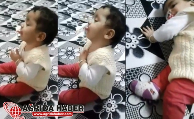 Ağrı#039;da Kendi Kendini Uyutan Bebek Sosyal Medya Fenomeni Oldu