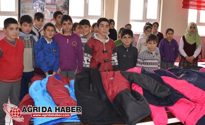 ATSO#039;dan Öğrencilere Isıtacak Hediye