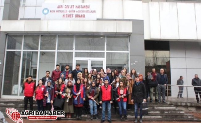 Ağrı Gençlik Merkezi Hasta Kadınları Unutmadı