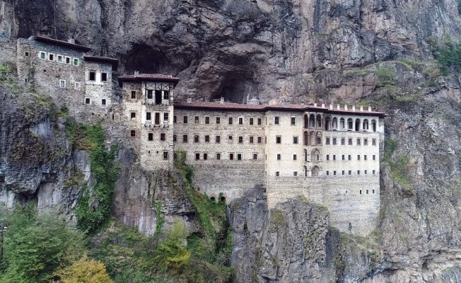 Sümelara restorasyon 2,5 yıldır sürüyor