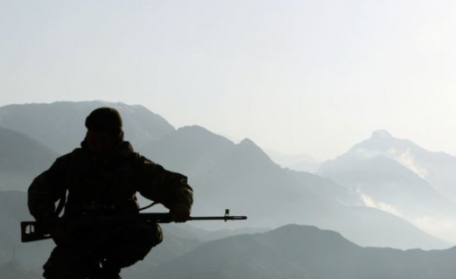 Şırnak#039;ta Pkk#039;lı Teröristler Askerimize Saldırdı Yaralılar Var