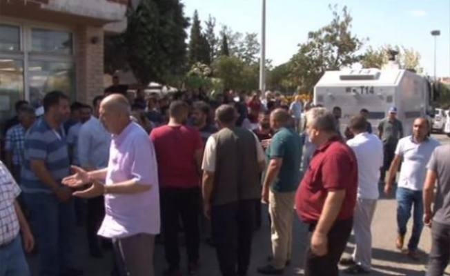 İstanbul#039;da Silahlı Kurban Kavgası