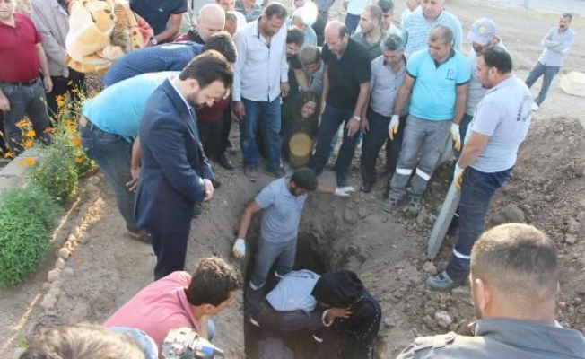 Nusaybin Şehidinin Cenazesinde Dikkat Çeken olay!