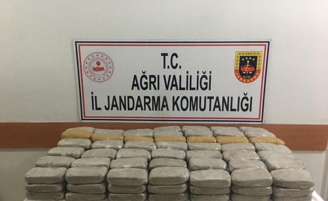 Ağrı Doğubayazıt#039;ta 74 kilo Eroin Ele Geçirildi